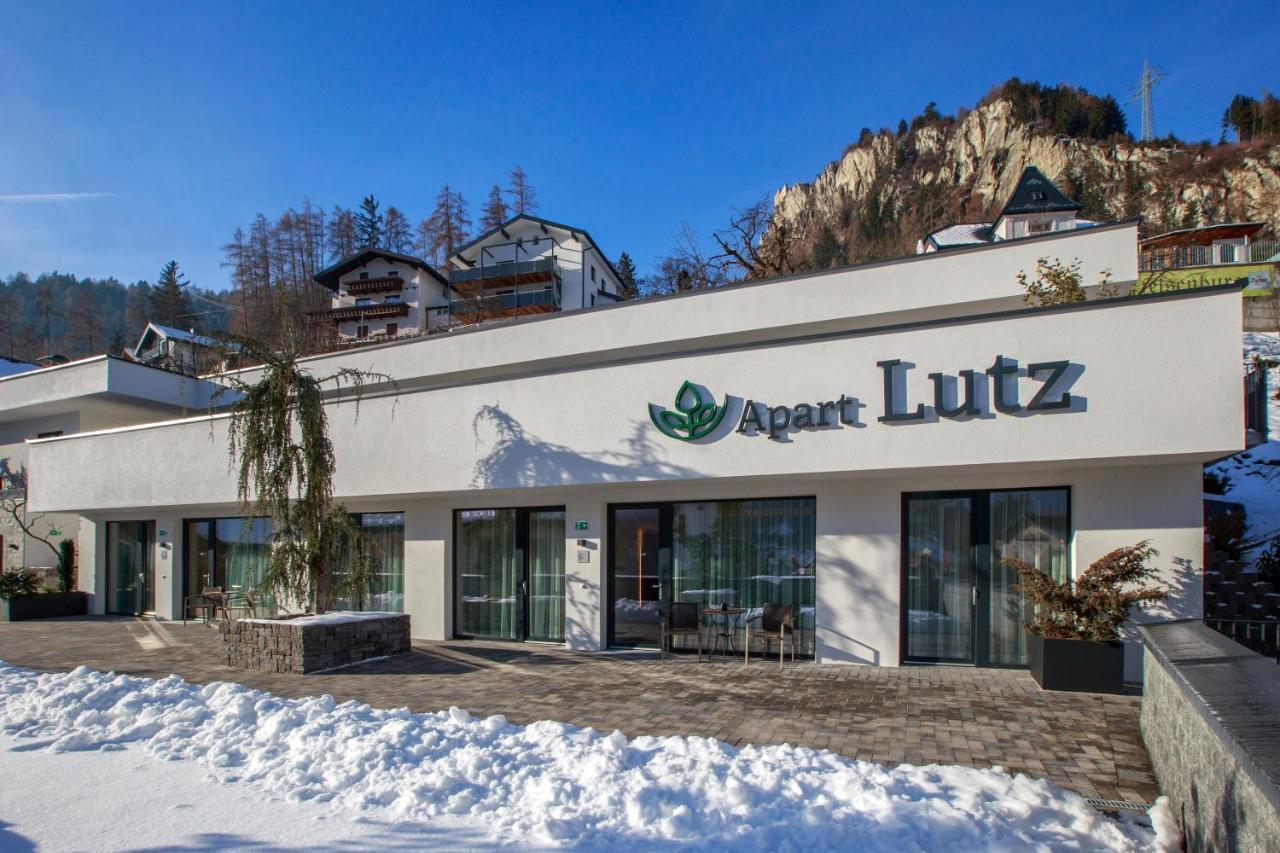 Apart Lutz Prutz Luaran gambar